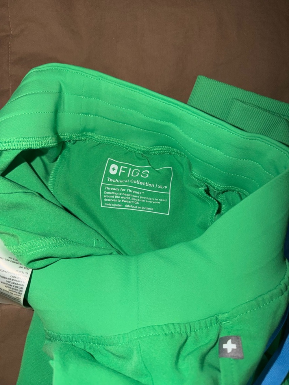 Figs Scrub Set EMERALD. (Discontinued color) - Picture 5 of 5